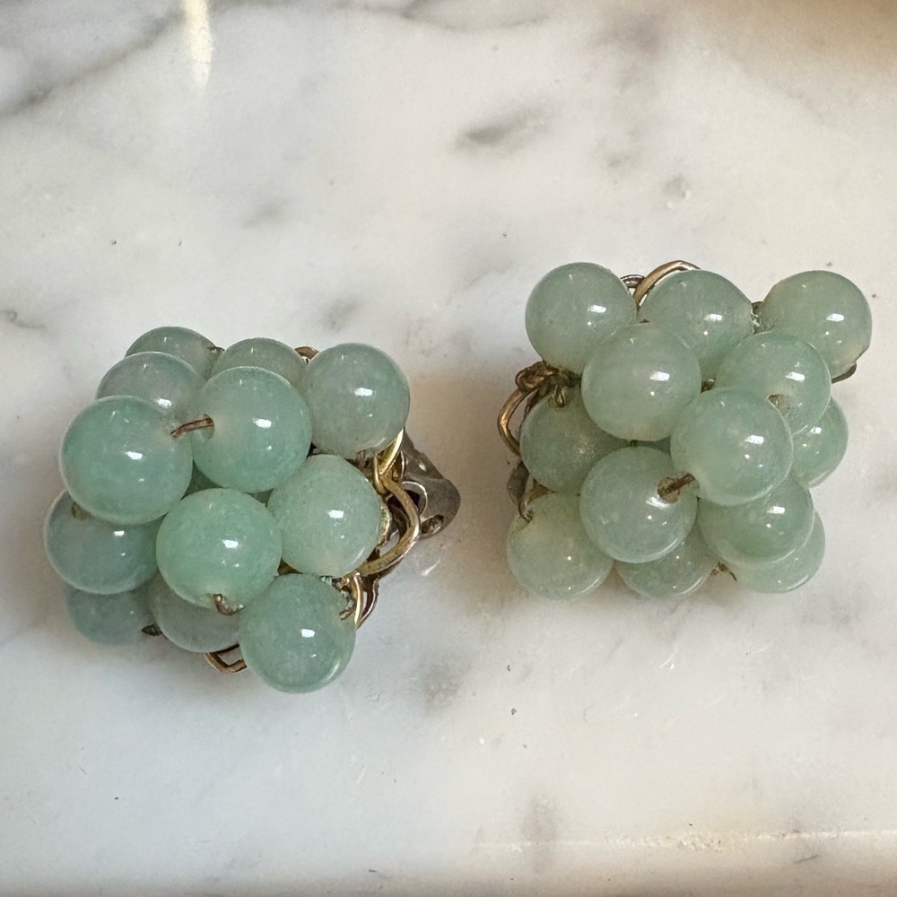 Vintage Green Cluster Earrings - Picture 15 of 16